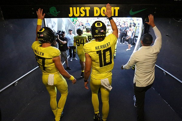 ducks-football ducks-football